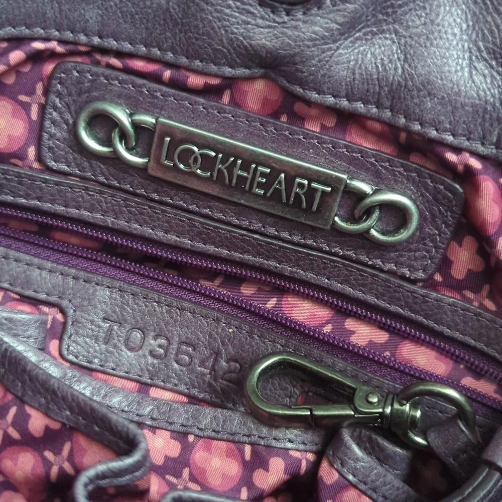 Lockhart Hobo Bag - Picture 15 of 16